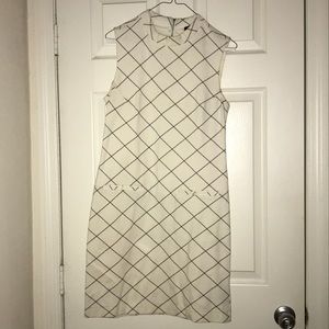 High neck sleeveless pocket dress